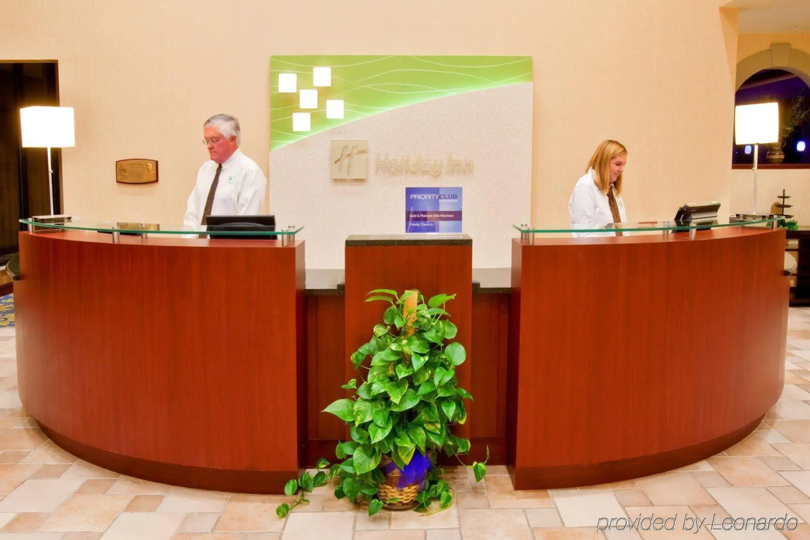 Holiday Inn Quincy East by IHG