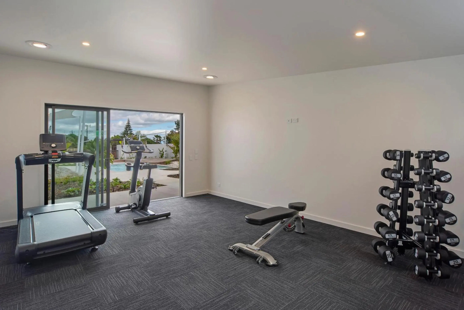 Tahunanui Oceanview Apartment