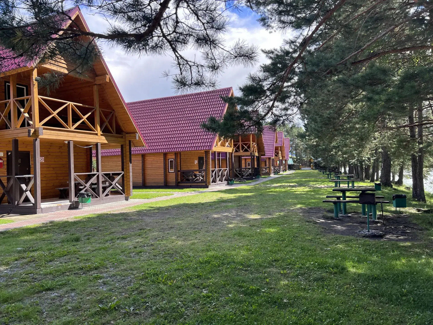 Усадьба Славная