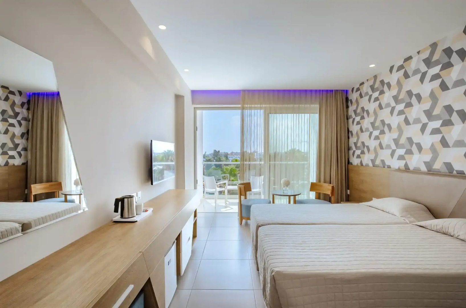 Tasia Maris Seasons Hotel - Adults Only