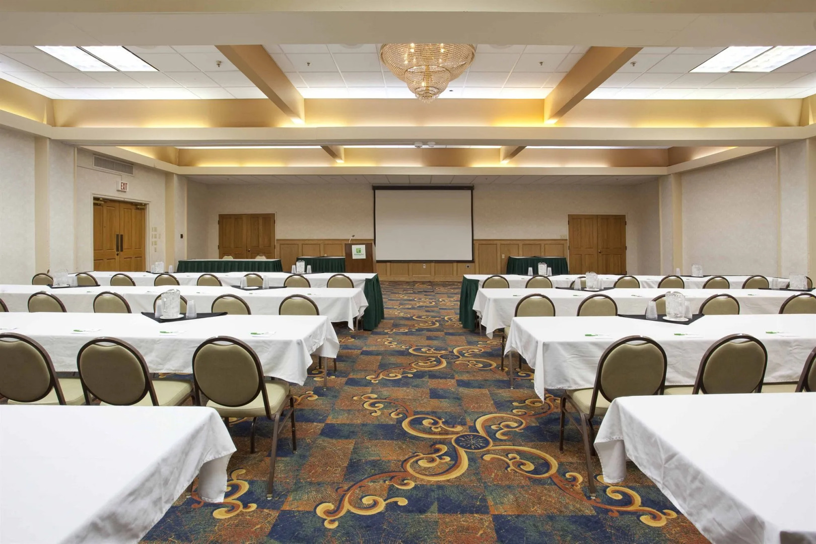 Holiday Inn Great Falls- Convention Center by IHG