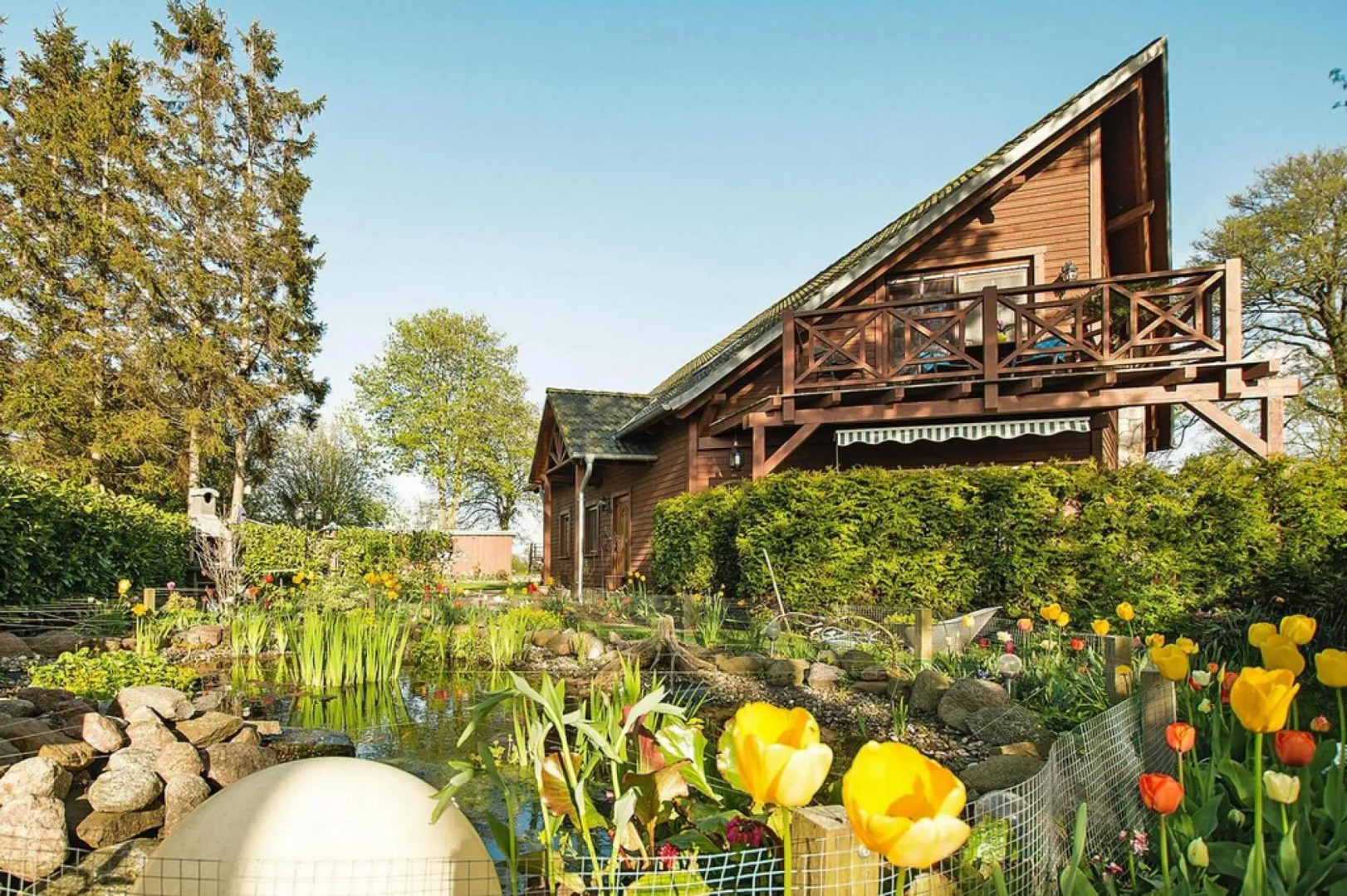 Apartment, Kenz-kustrow