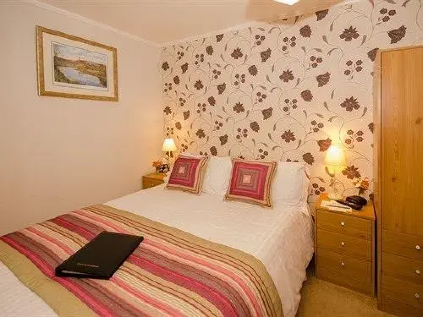 Homagen Bed & Breakfast Roybridge