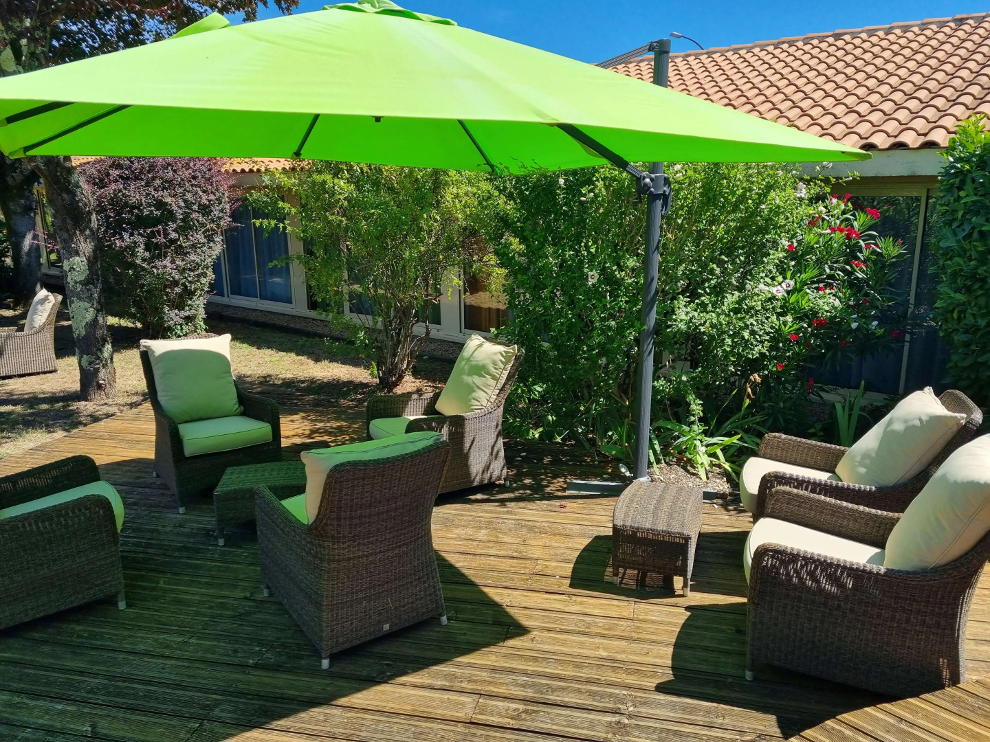 Kyriad Angoulême Nord Champniers - Hôtel & Résidence