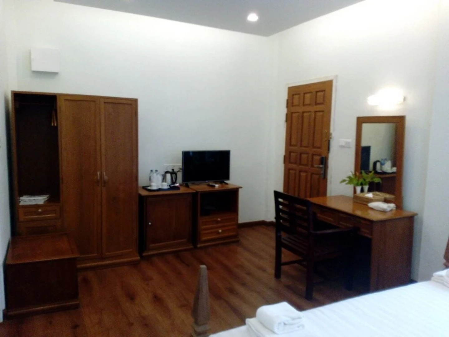 Mrauk U Hotel