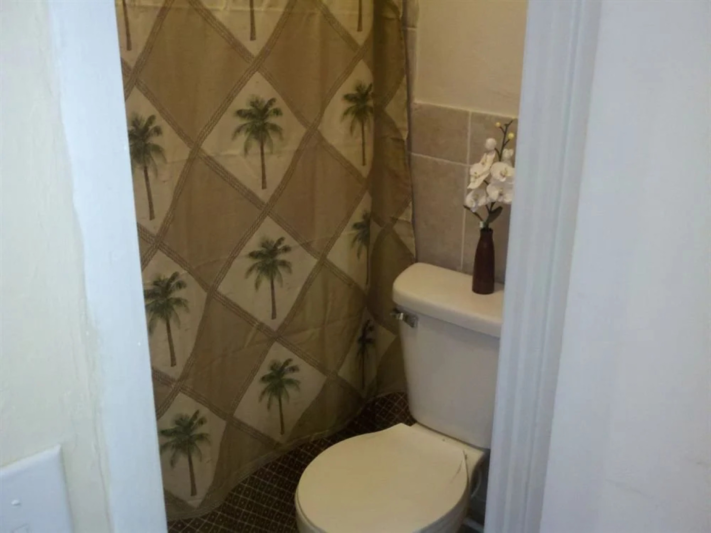 Historic Tavernier Inn Hotel