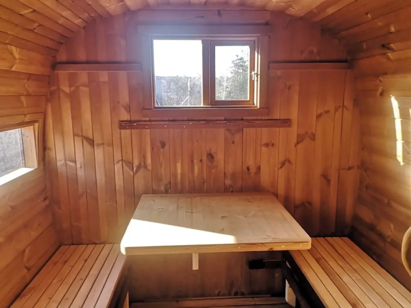 Apartment with access to pool and sauna