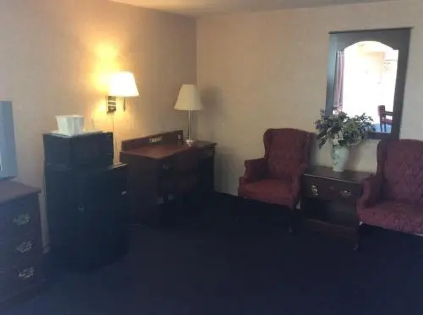 Economy Inn - Parkersburg