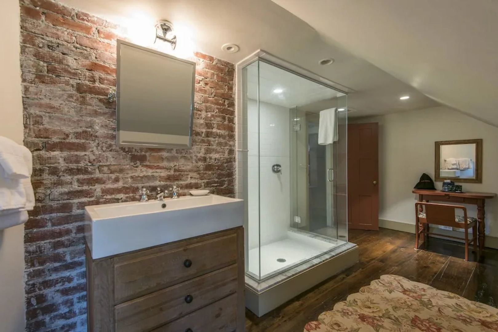 The Inn at Grace Winery