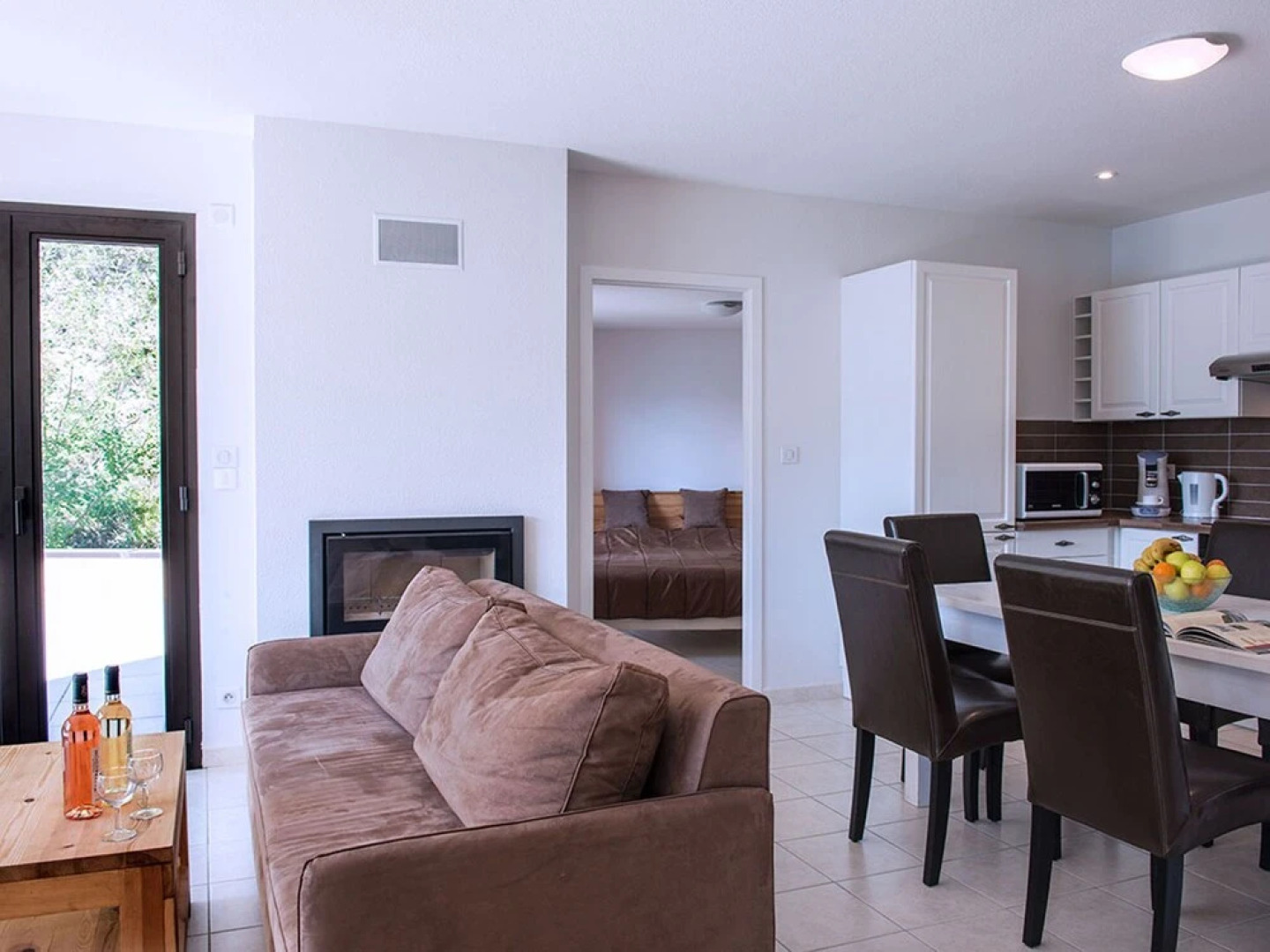 Luxury Apartment With a View of the Mountain Lake of Chorges