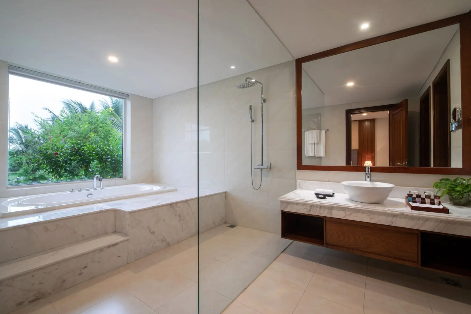 Gold Coast Hotel Resort & Spa