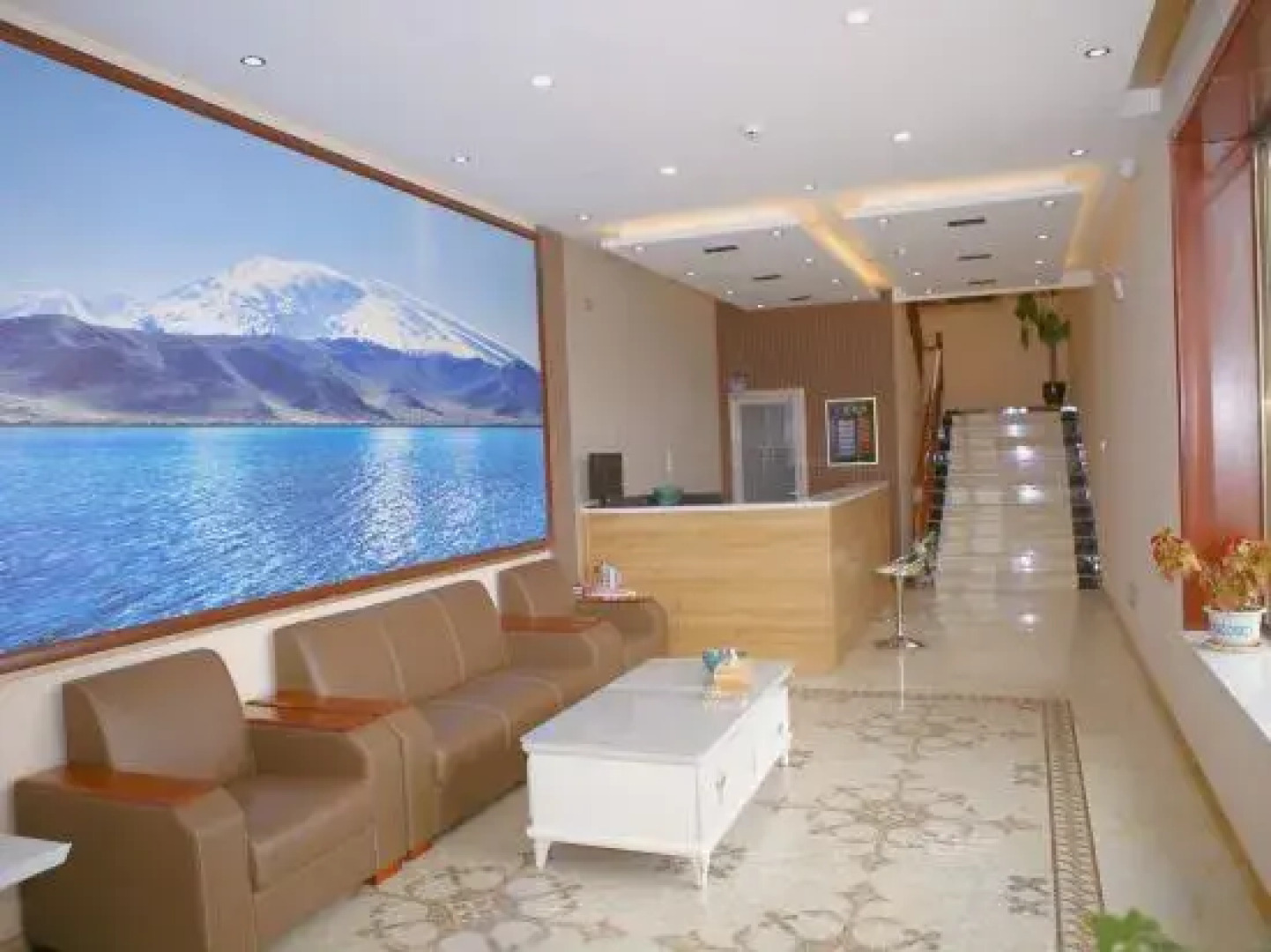 Silk Road Pearl Hotel