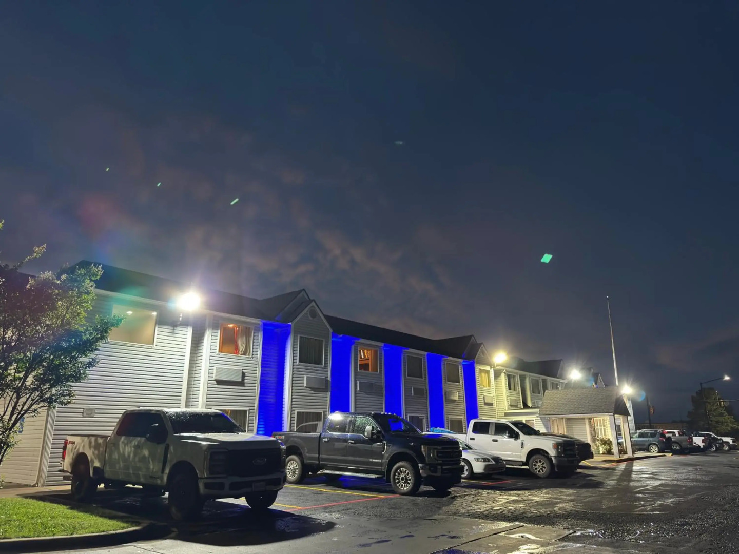 Americas Best Value Inn & Suites Ada