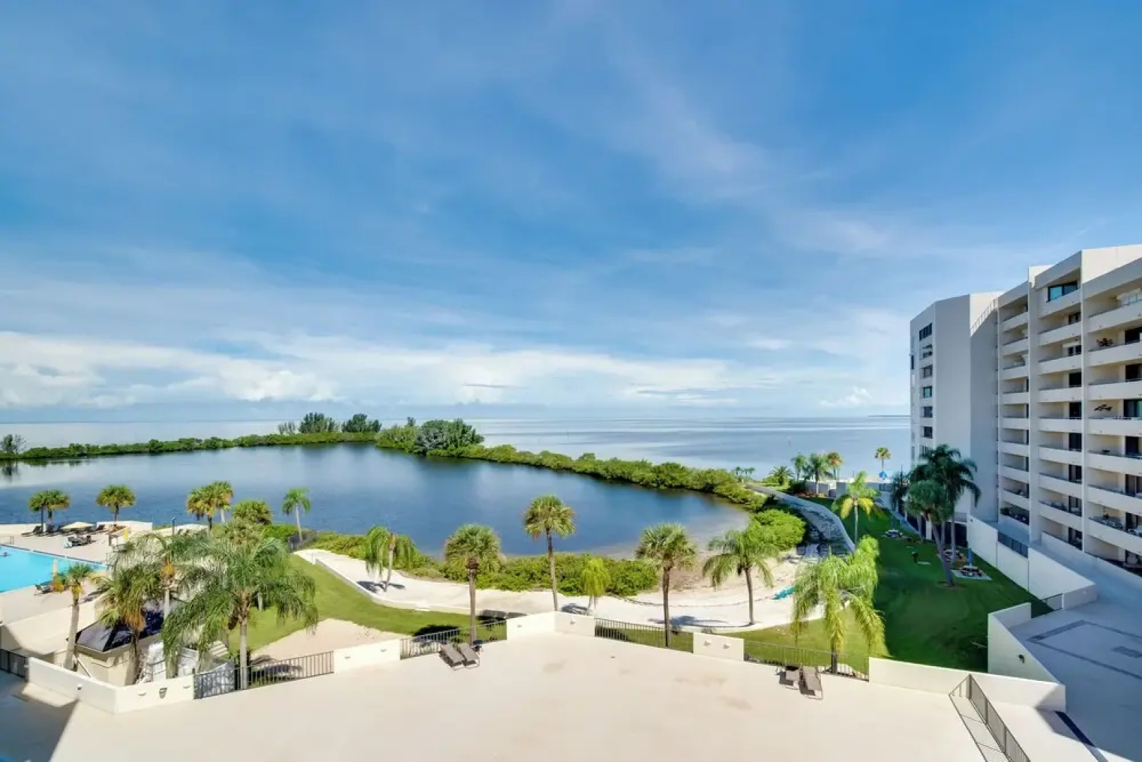 Waterfront Hudson Condo w/ Amenity Access!