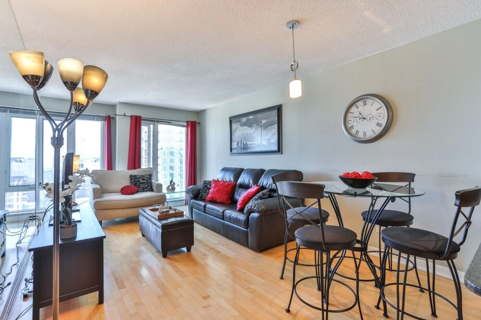 Entertainment District Modern Condo