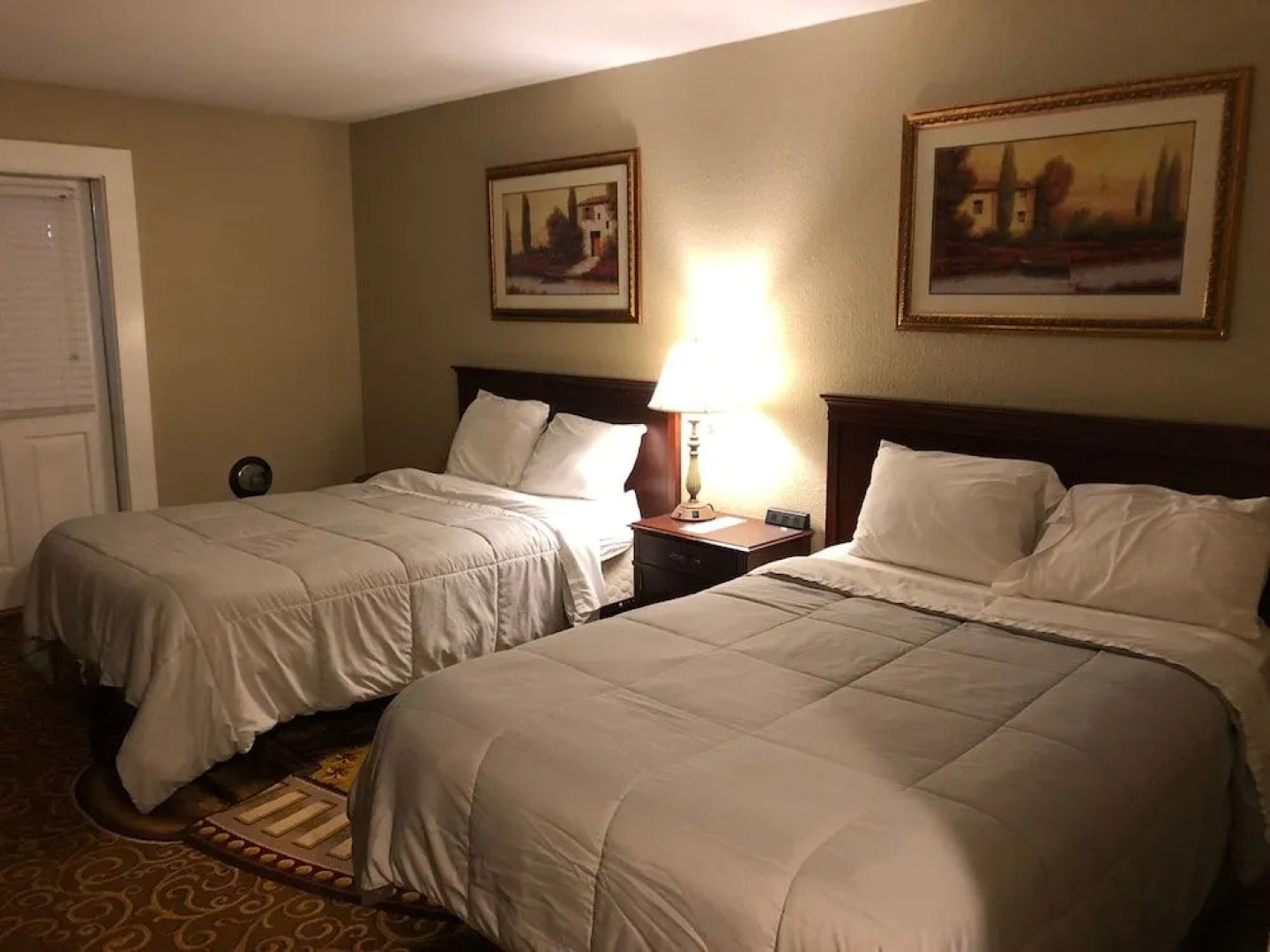 Whaler Inn and Suites