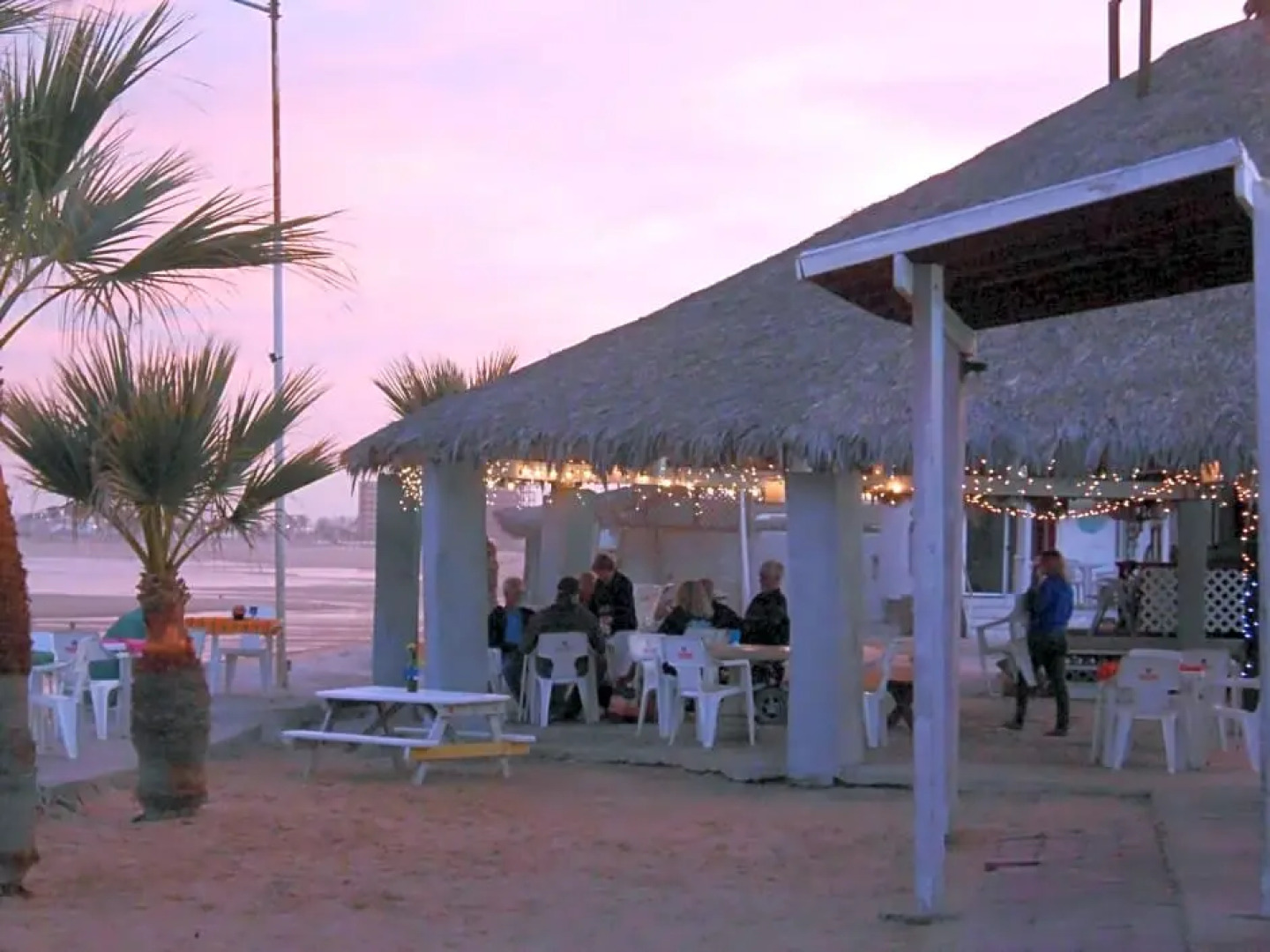 #40 Bungalow Seaside Hotel & Victors RV Park