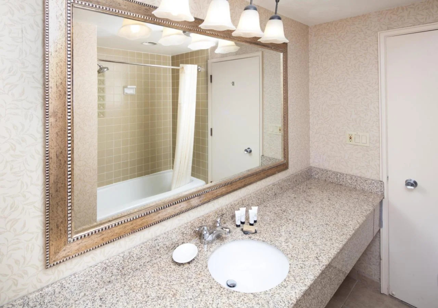 Red Lion Inn & Suites Missoula