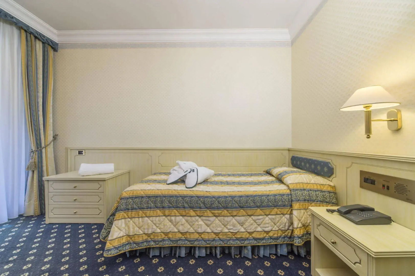 Comano Cattoni Holiday