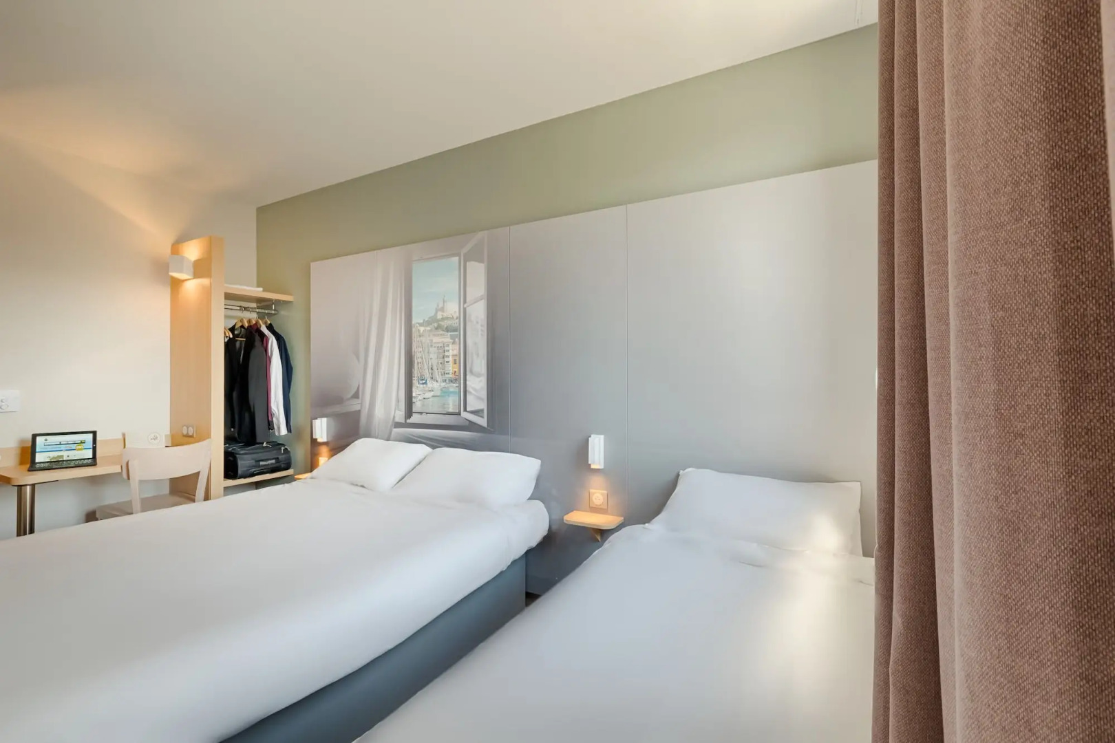 B&B HOTEL MARSEILLE La Valentine Saint-Menet