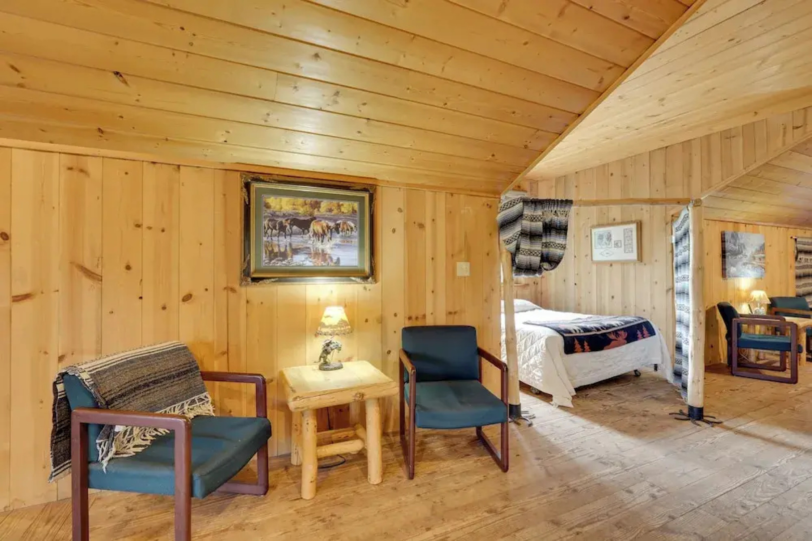 Pet-friendly House w/ Deck: Near Crater Lake!