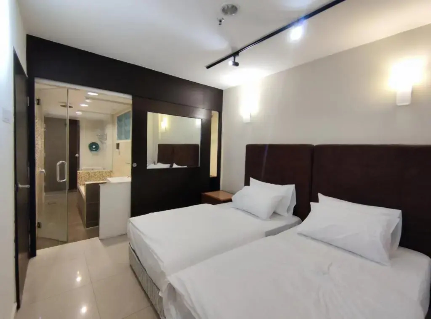 Marina Island Lumut HomeHotel by GooTrip