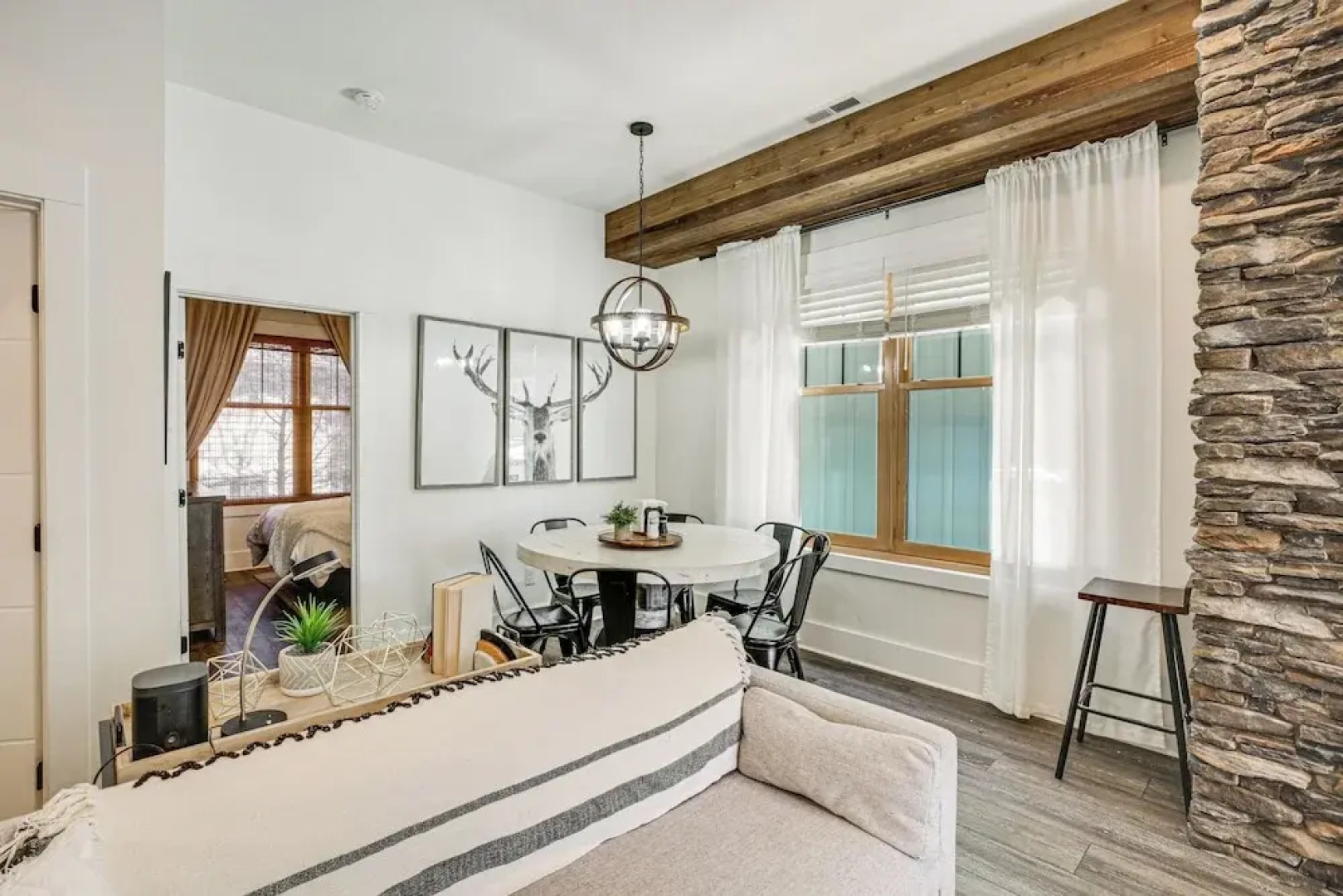 Dtwn Blowing Rock Condo w/ Private Hot Tub!