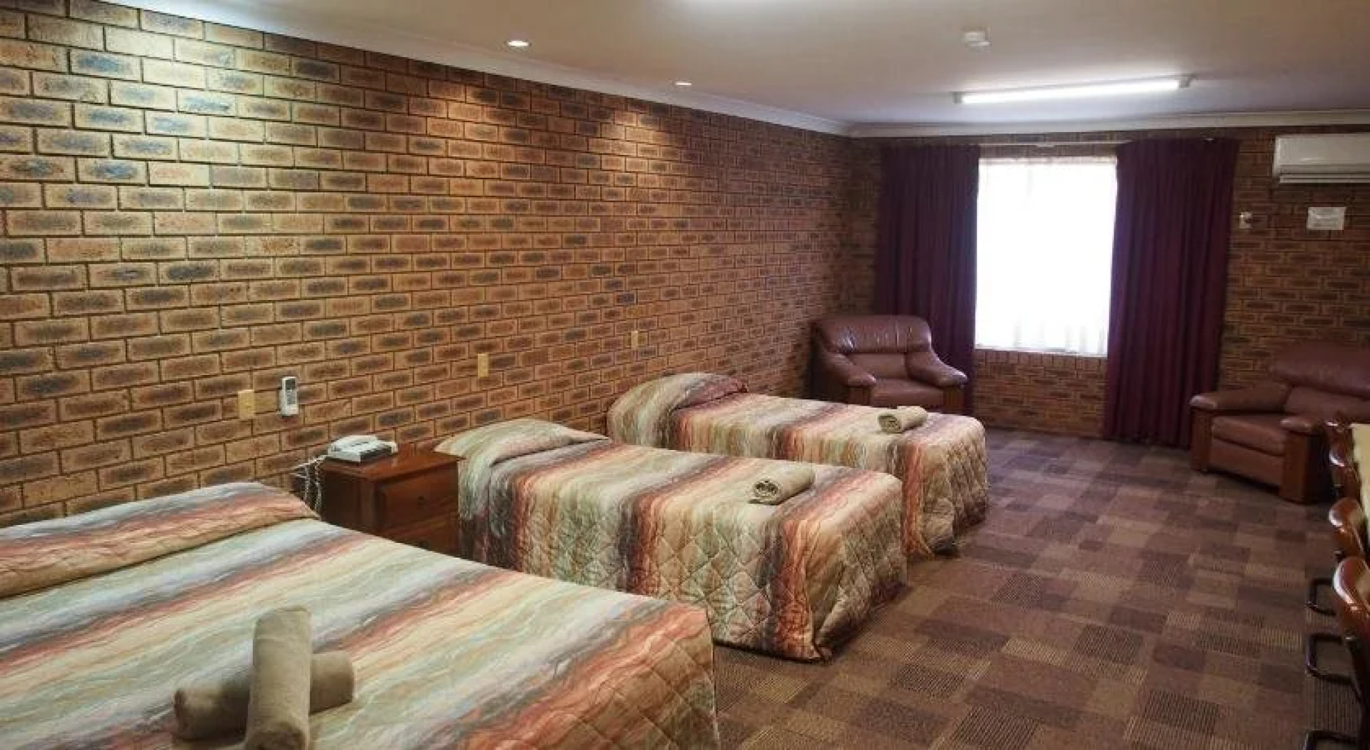Cobar Town and Country Motor Inn