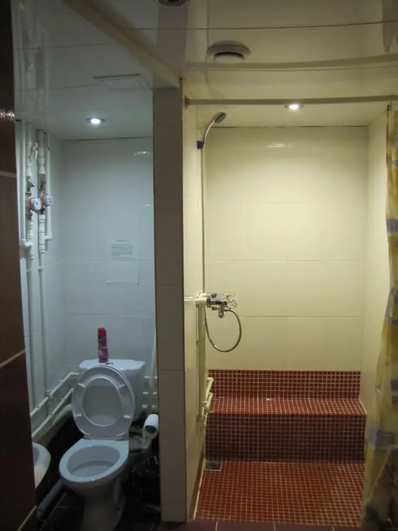 Hotel Revolutsii 28