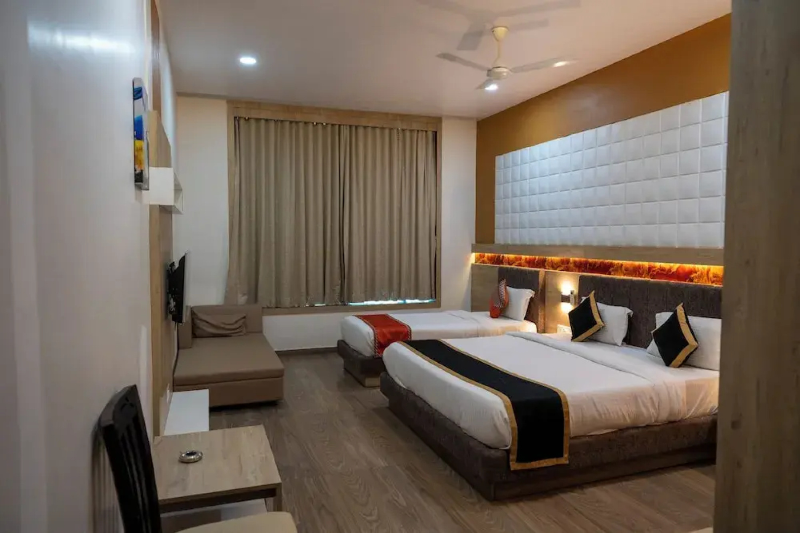 The Grand Astoria Somnath