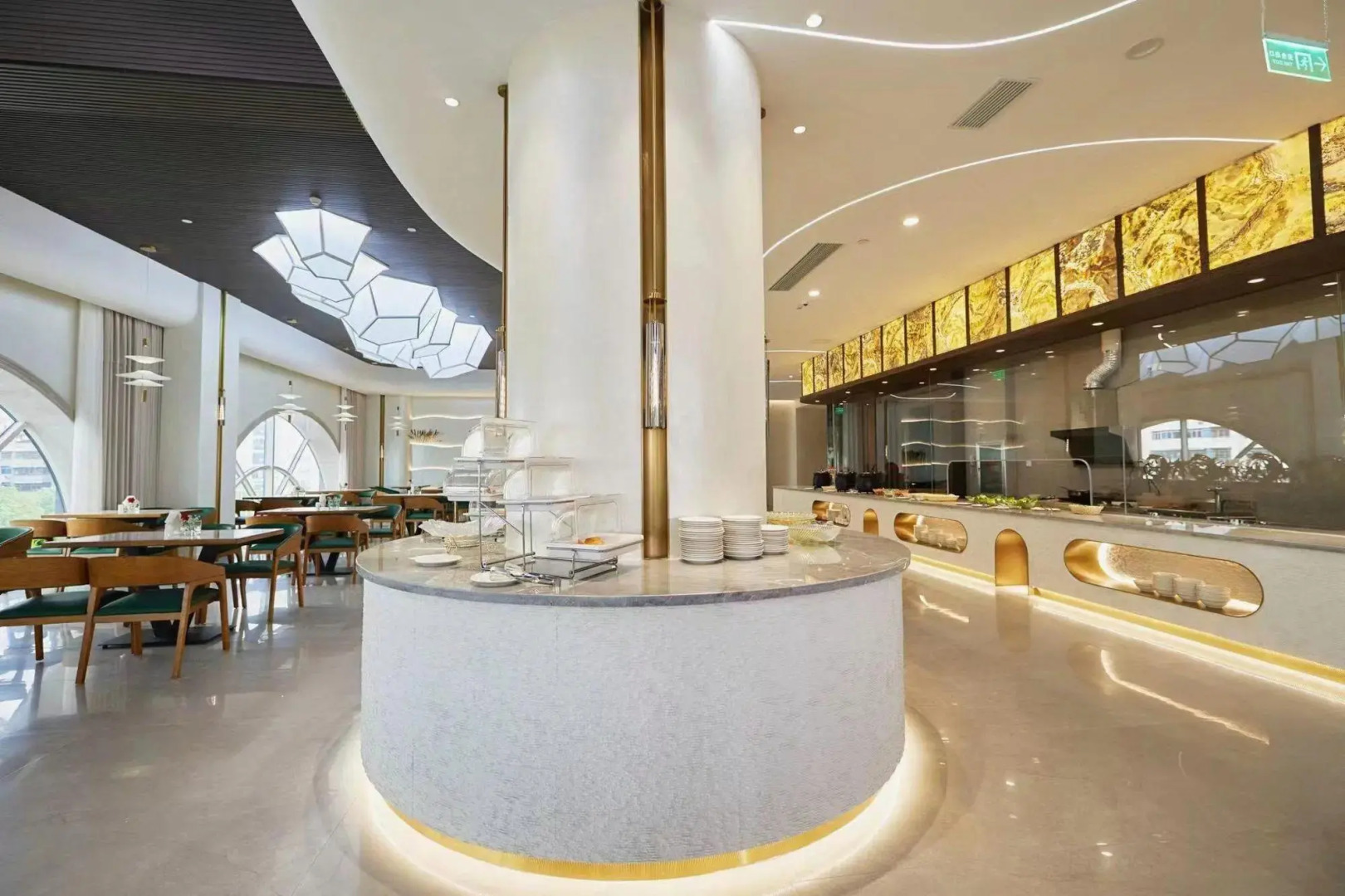 Jingshan International Hotel