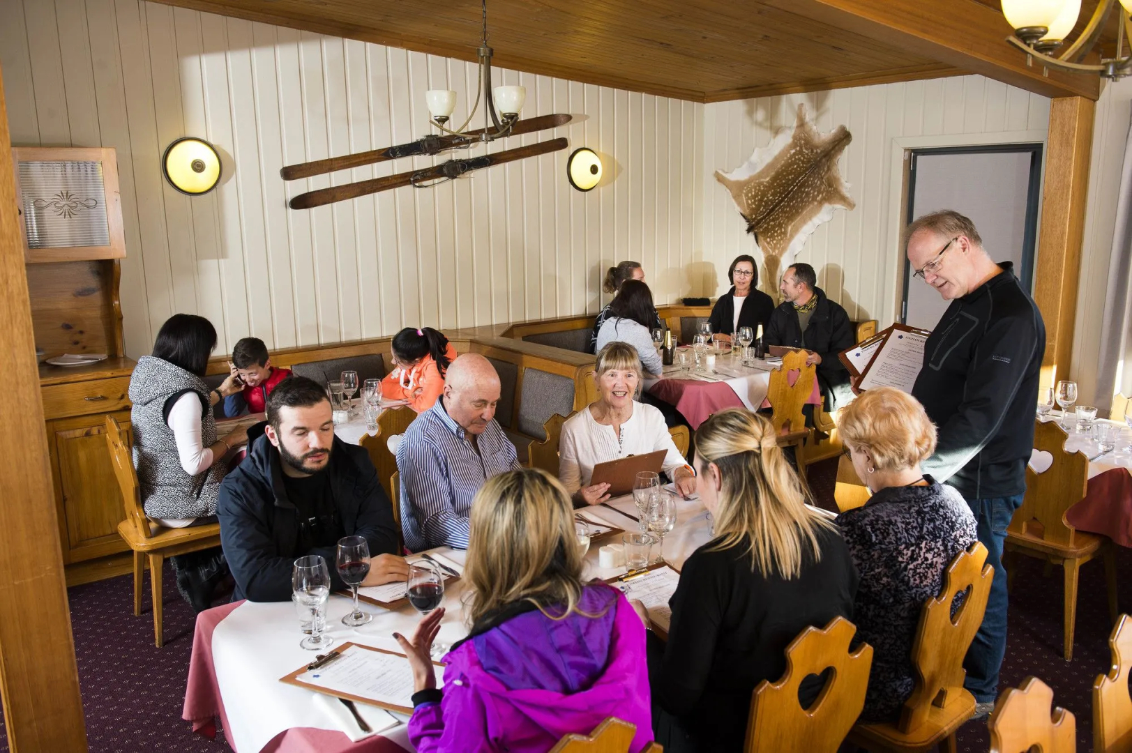 Enzian Hotel On Chamois
