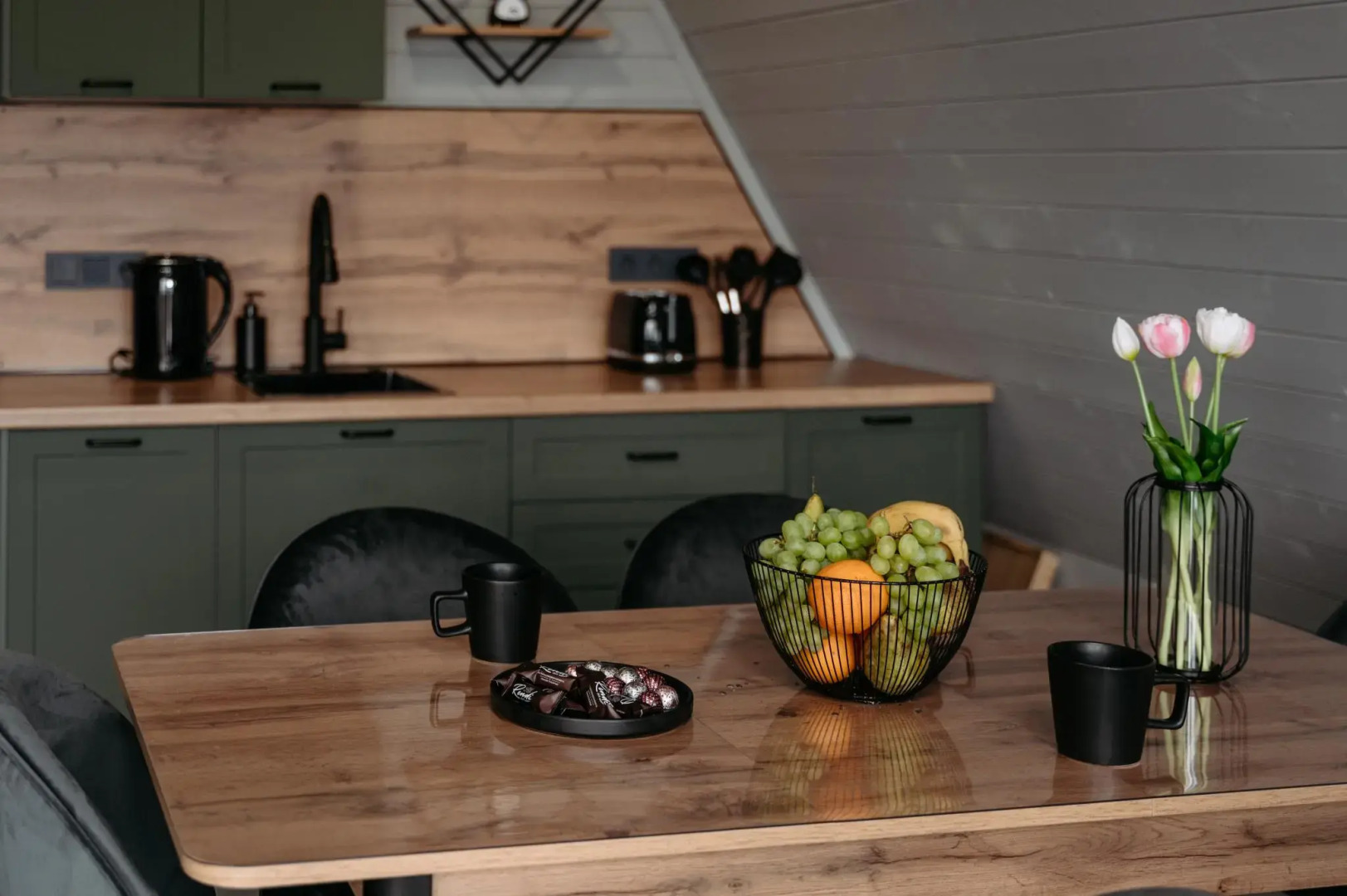 ЯR House (Яр Хаус)