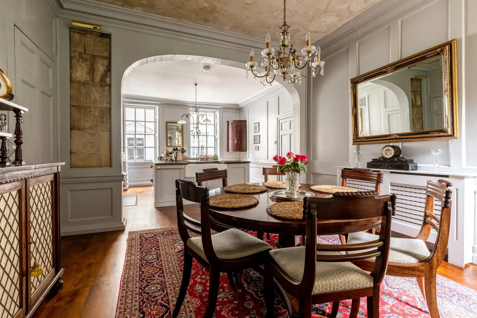 Spacious Georgian 3 Bedroom John Wood Townhouse