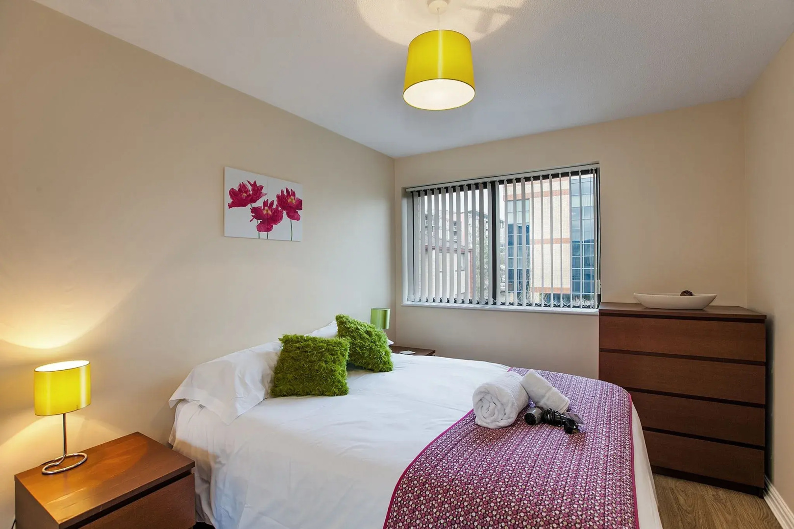 South Row Serviced Apartments - Shortstay MK