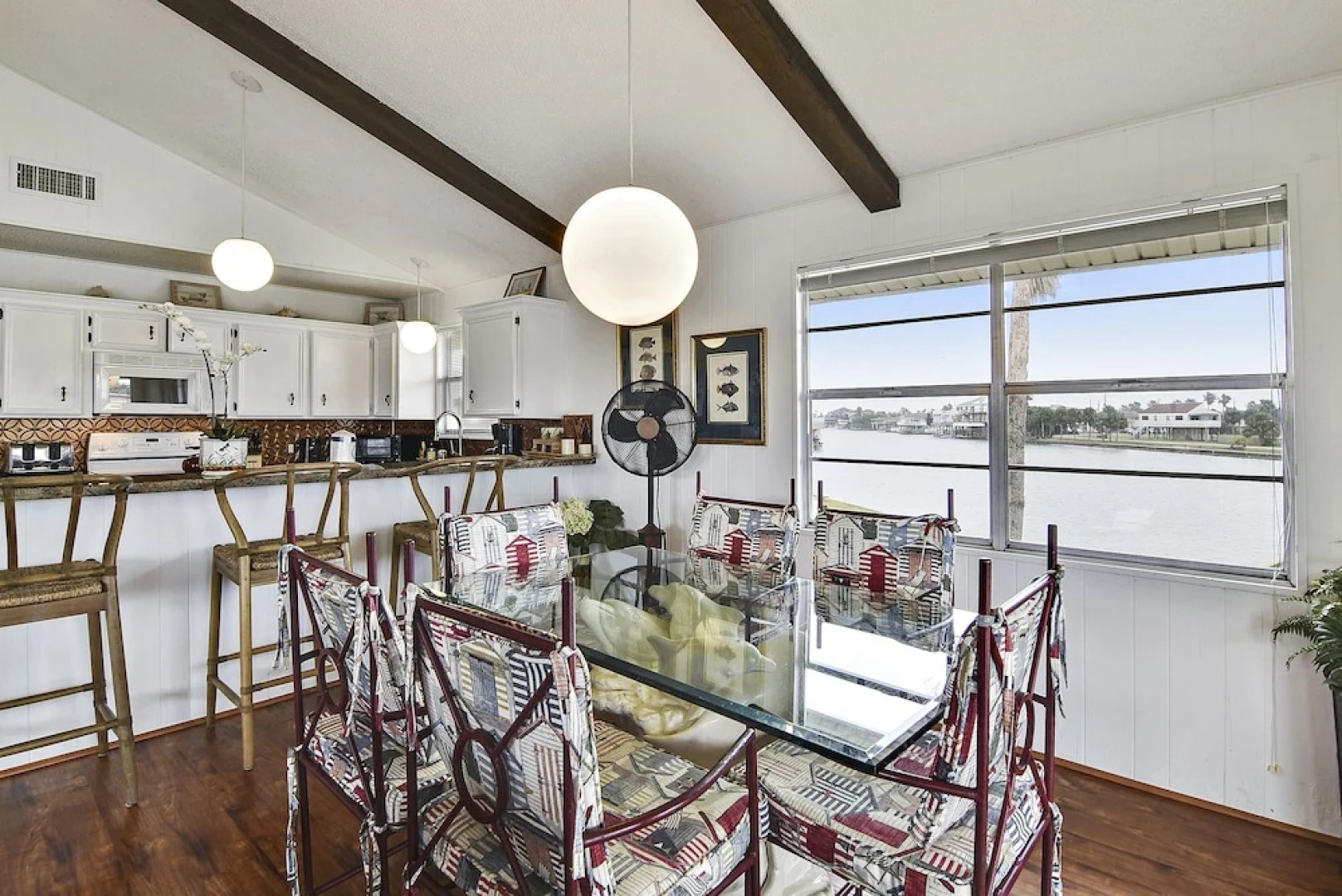 Prager Bay View by RedAwning