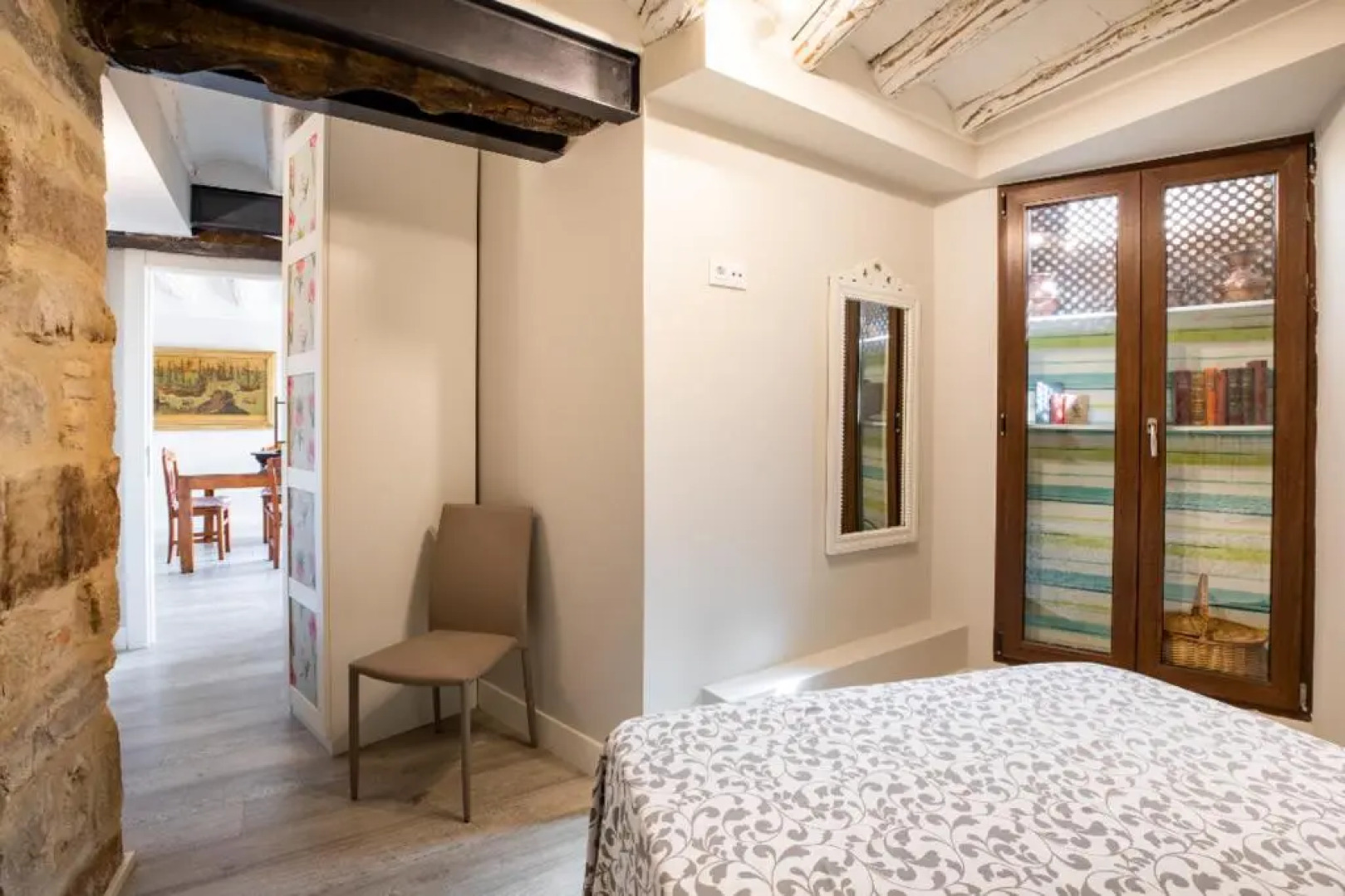 Apartamentos Vino Tinto