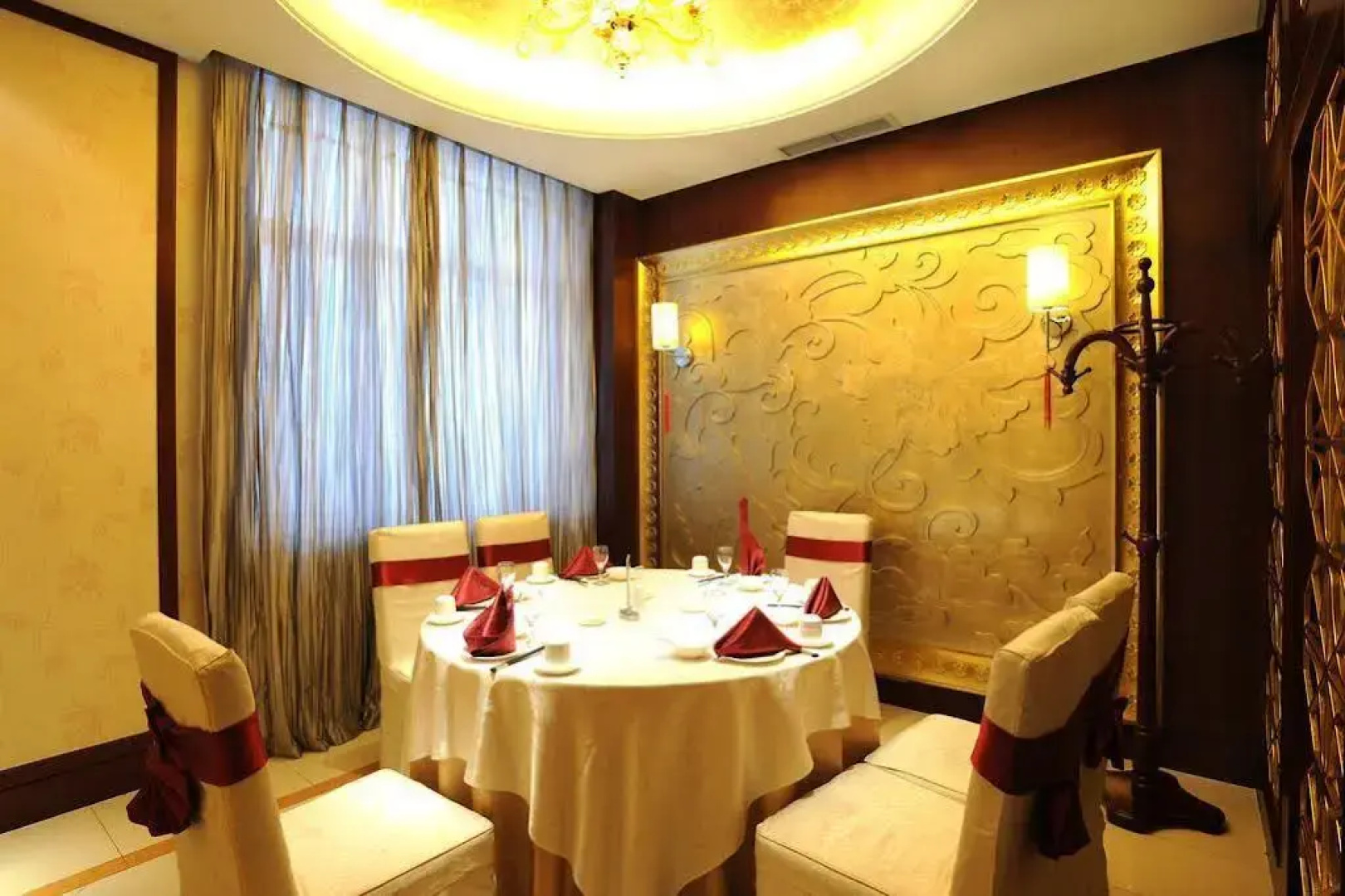 Zhong Heng International Hotel