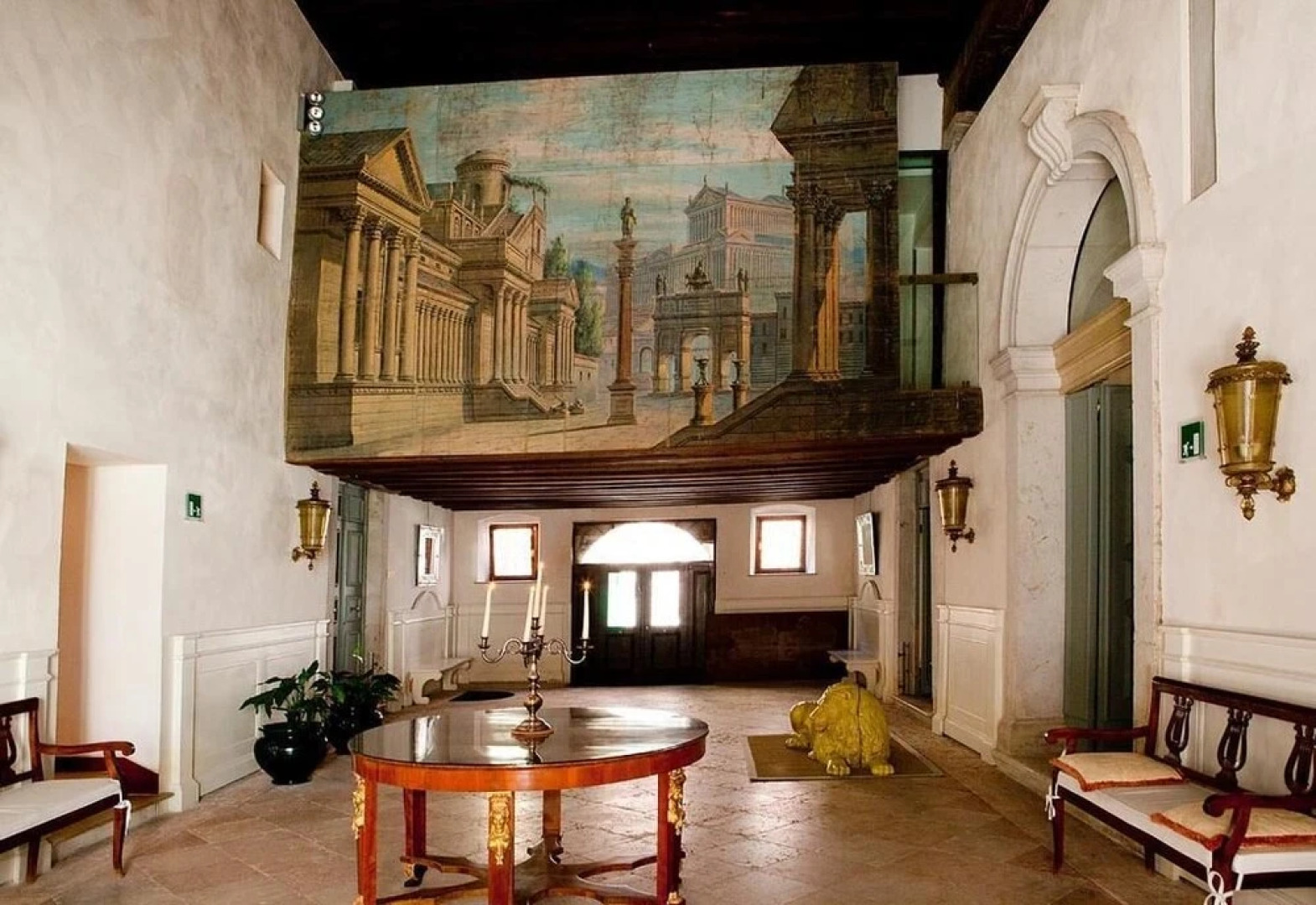 Palazzo Contarini Della Porta Di Ferro