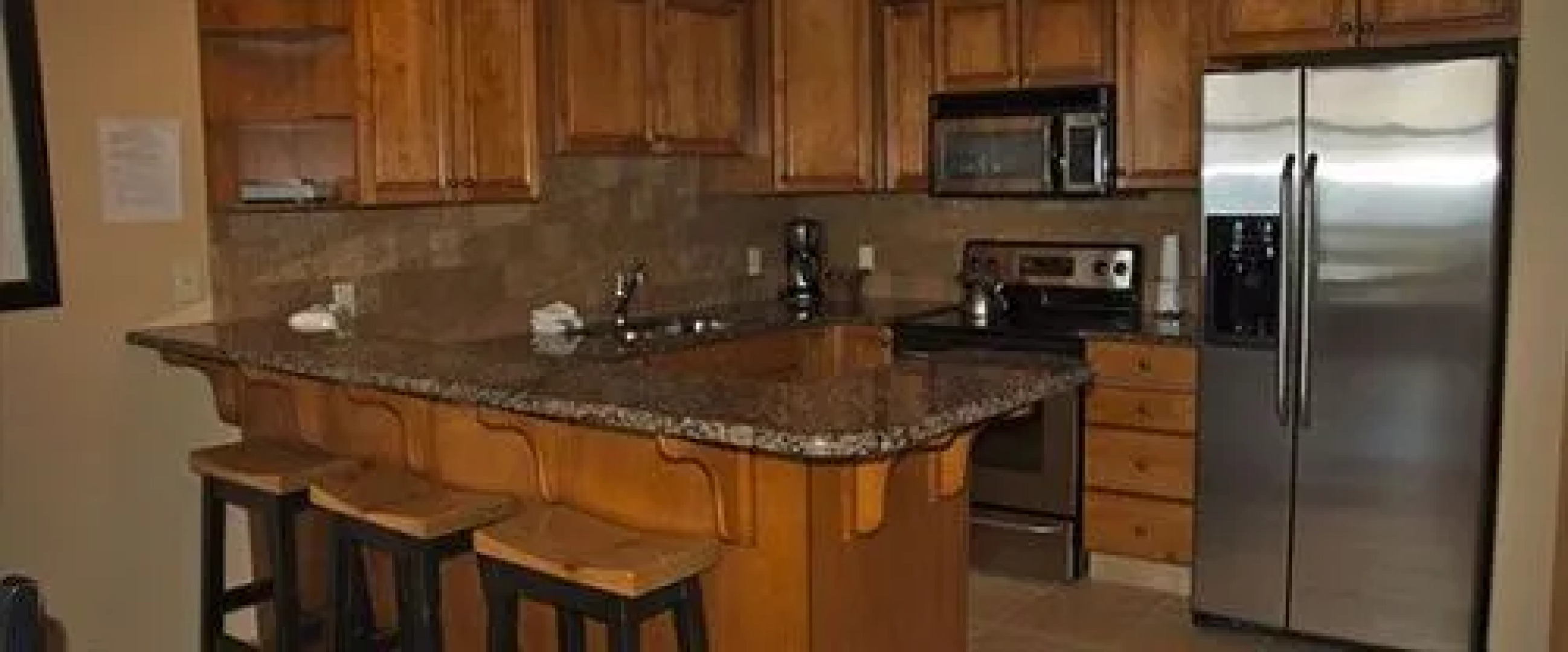 Sullivan Stone Lodge