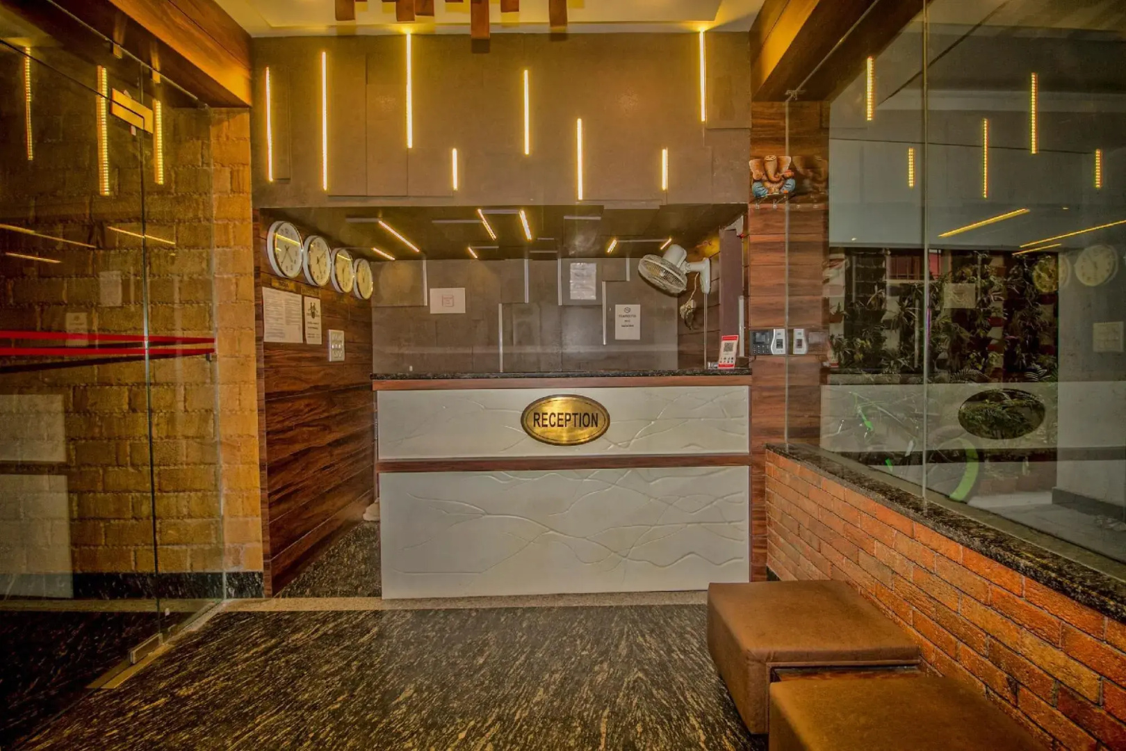 OYO 27992 Hotel Ganpati
