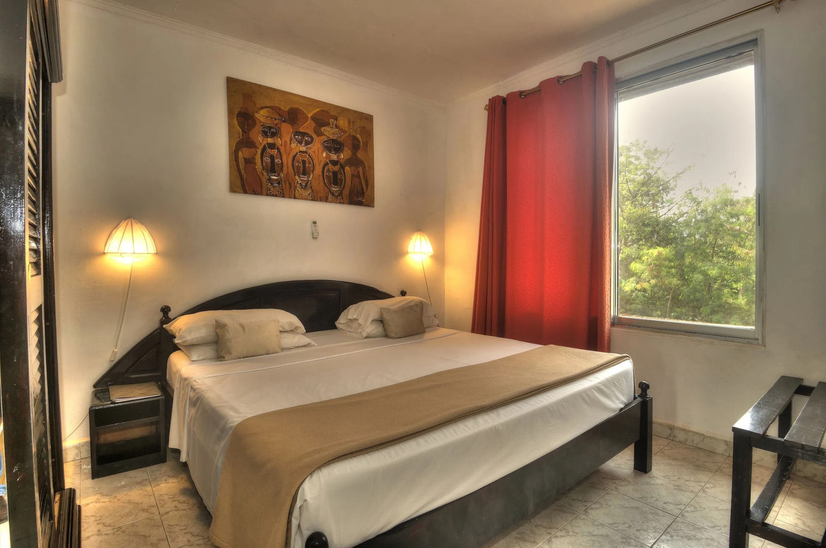 Sunset Beach Hotel