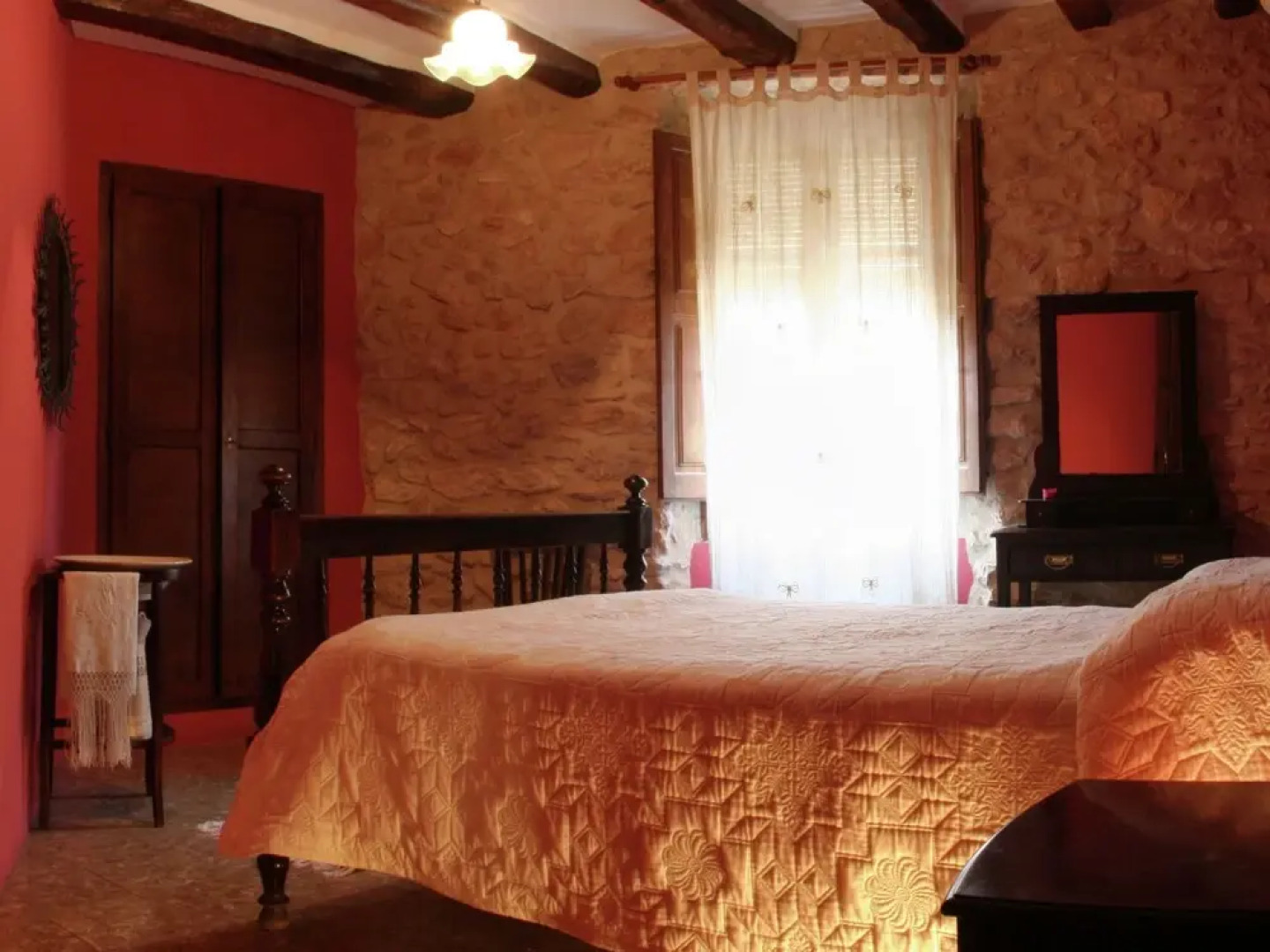 Rural House in Nulles Centre