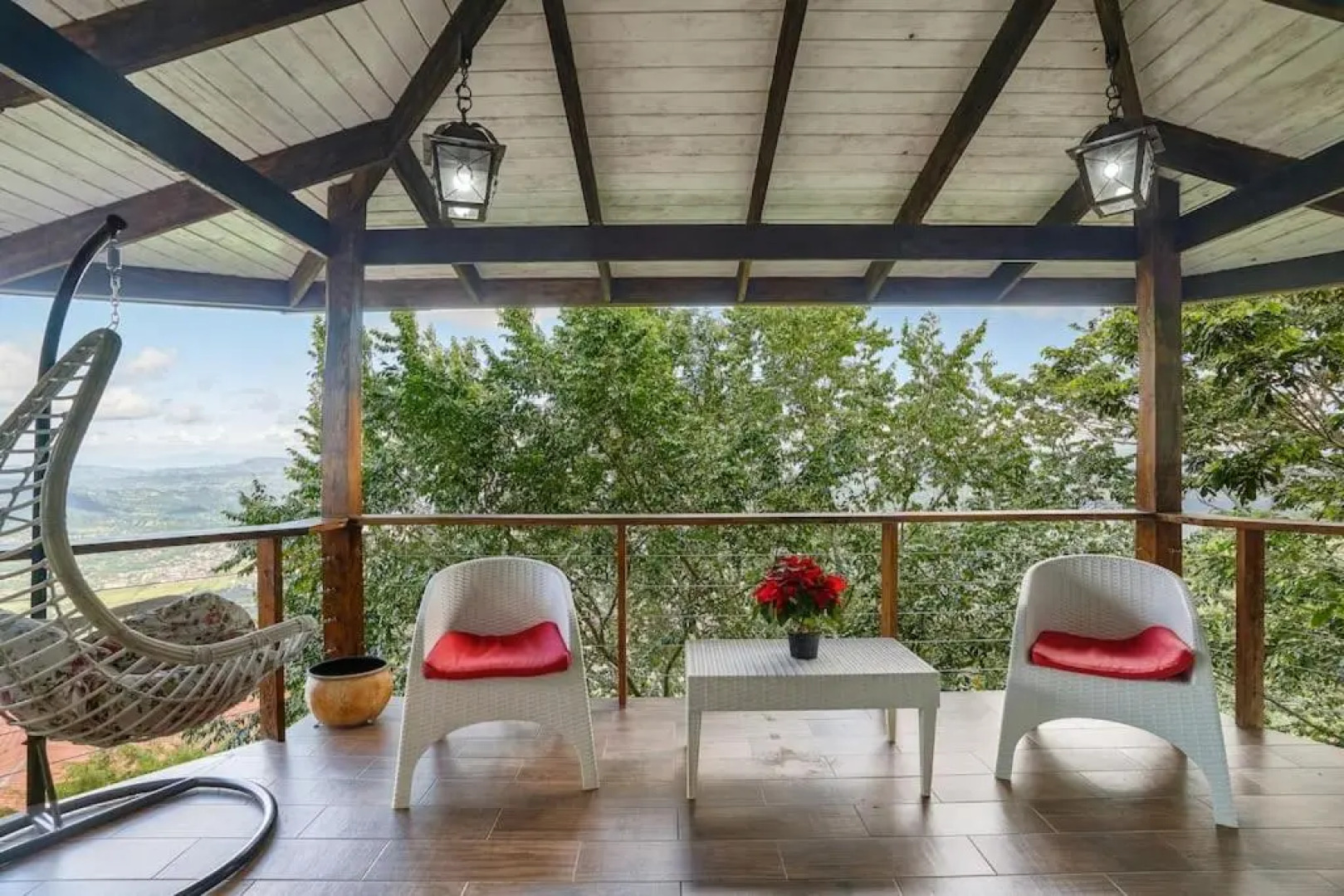 Mansion Dubai-Mountain-Jacuzzi-4BR-Jamaca De Dios