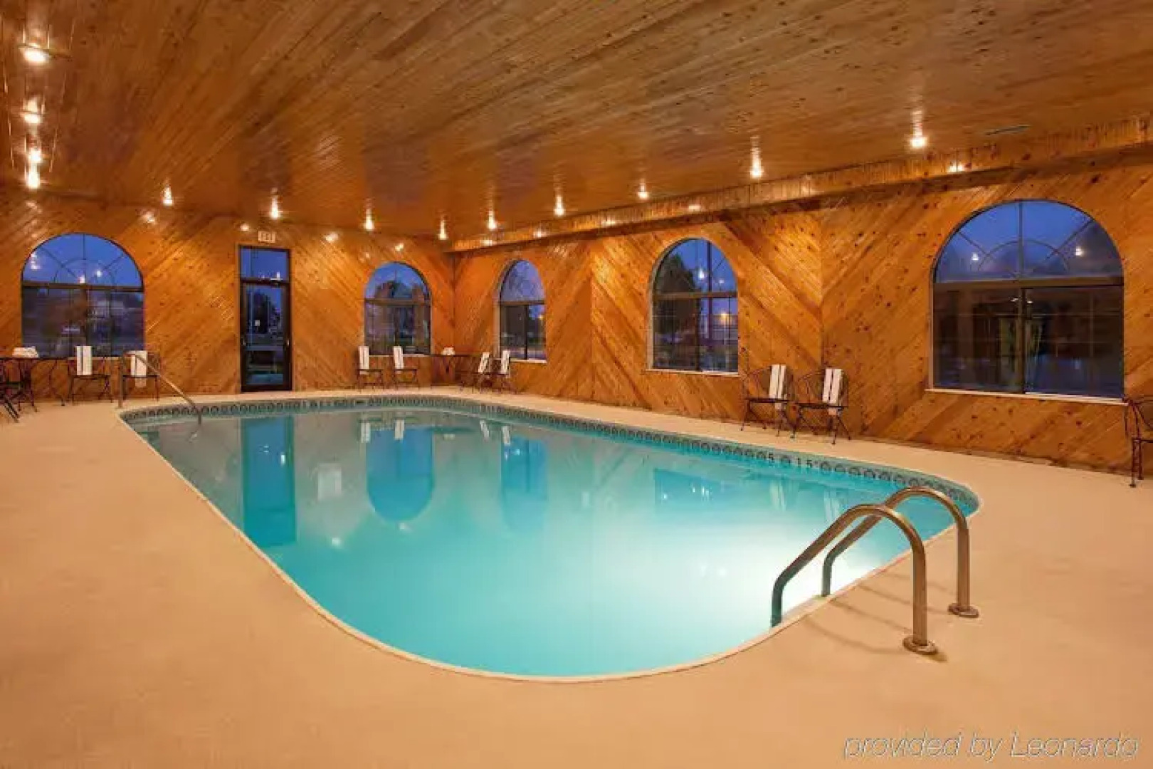 Holiday Inn Express And Suites Napoleon
