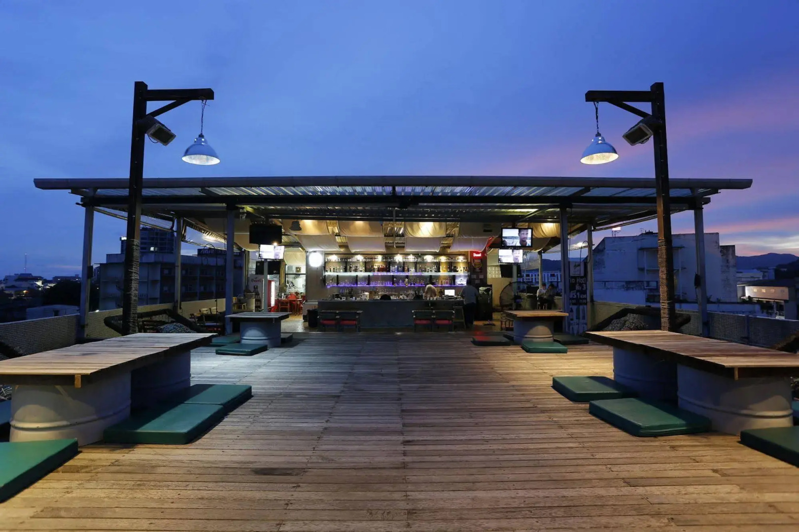 Quip Bed & Breakfast Phuket Hotel