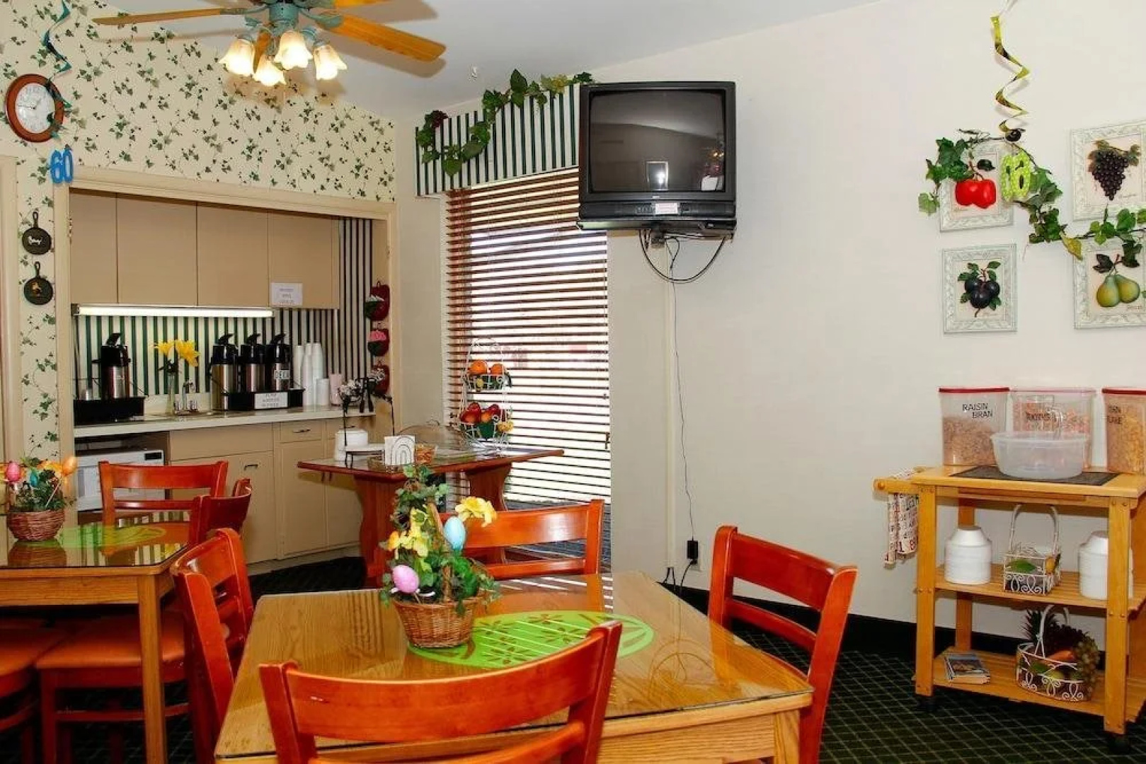 Colony House Motor Lodge