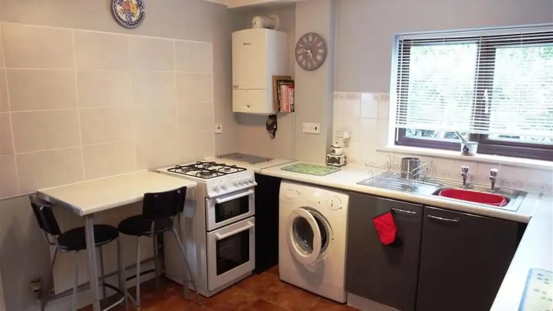 Strawberry Gardens 12A