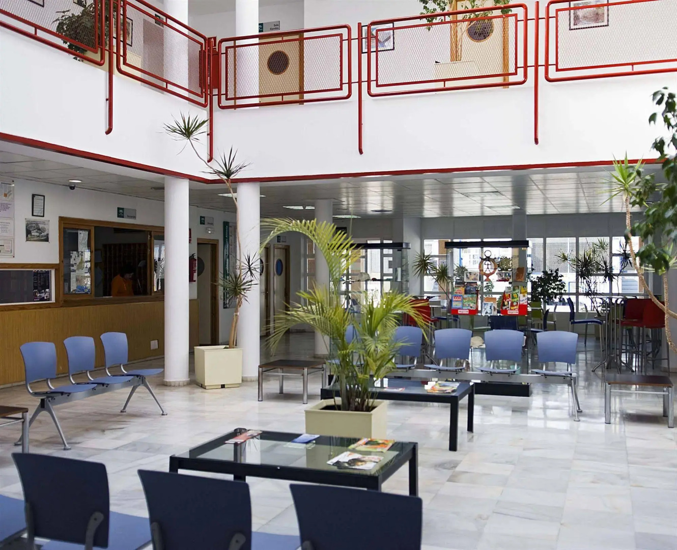 Albergue Inturjoven Almería - Hostel