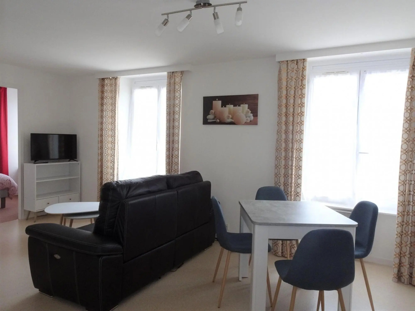 Holiday accommodation, near the beach, Ploulec'h (1st floor, 2 bedrooms)